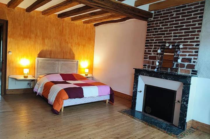 Maison de vacances pour 8 personnes, avec terrasse ainsi que jardin et jacuzzi dans Yonne - 2