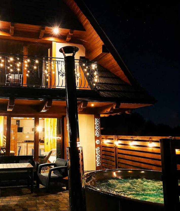 Location de vacances pour 12 personnes, avec Balcon et Terrasse ainsi que Jacuzzi et Jardin à Poronin - 2