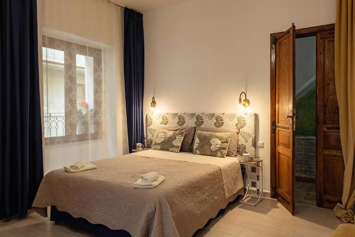 Gîte pour 4 personnes, avec vue et terrasse à Ulassai - 2