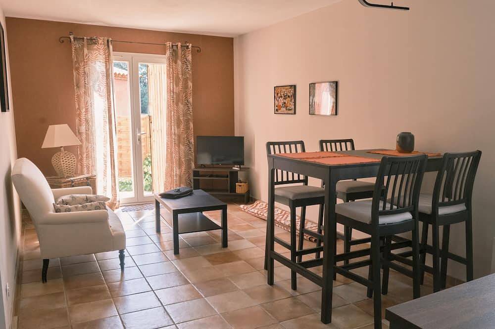 Appartement entier, Découvrez un véritable havre de paix pour vos vacances 🌿 in Sillans-la-Cascade, Région de Brignoles