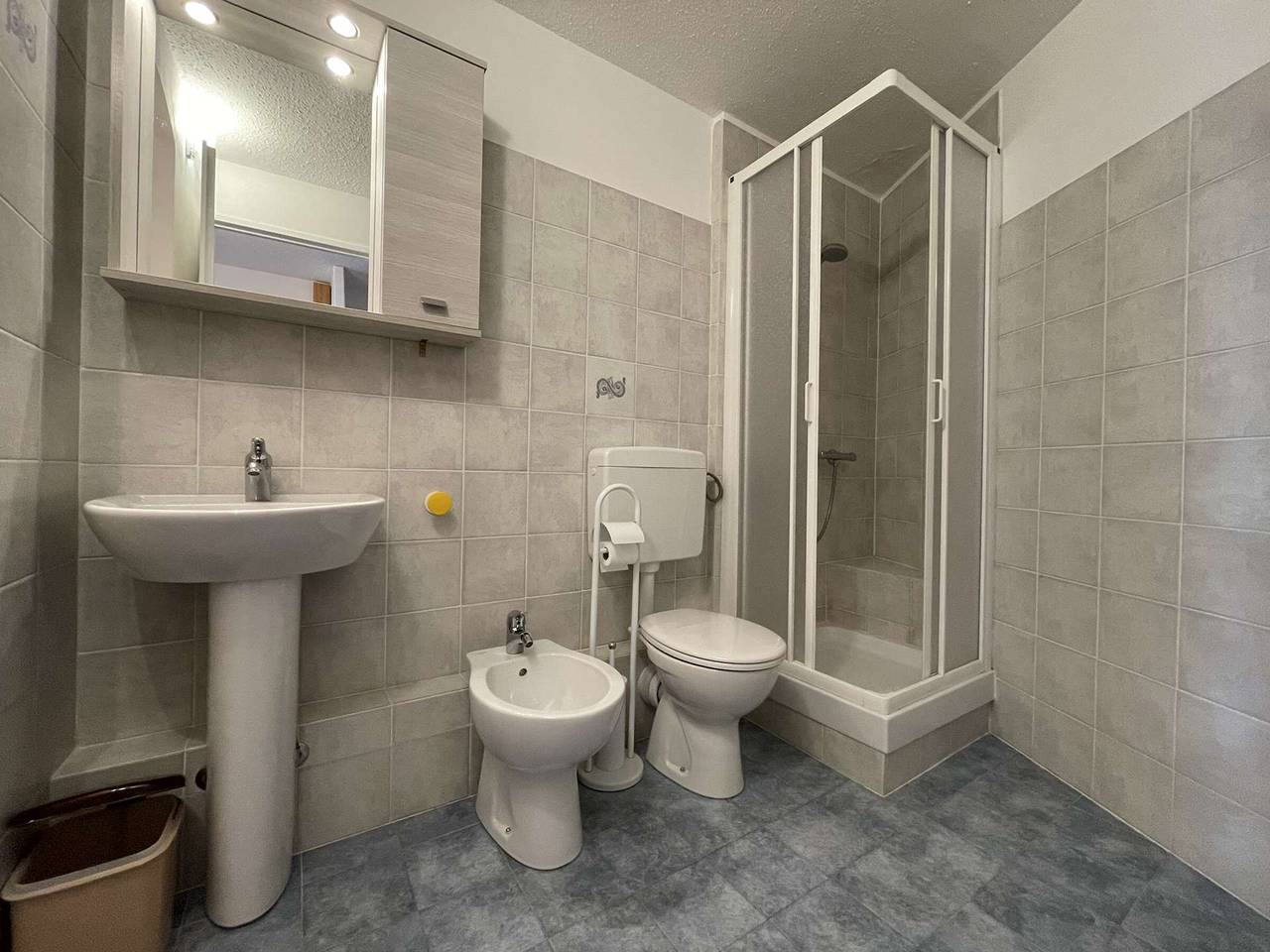 Appartement entier, Studio Montgenèvre, 4 pers, Rdc avec parking et balcon exposé ouest in Montgenèvre, Région de Briançon