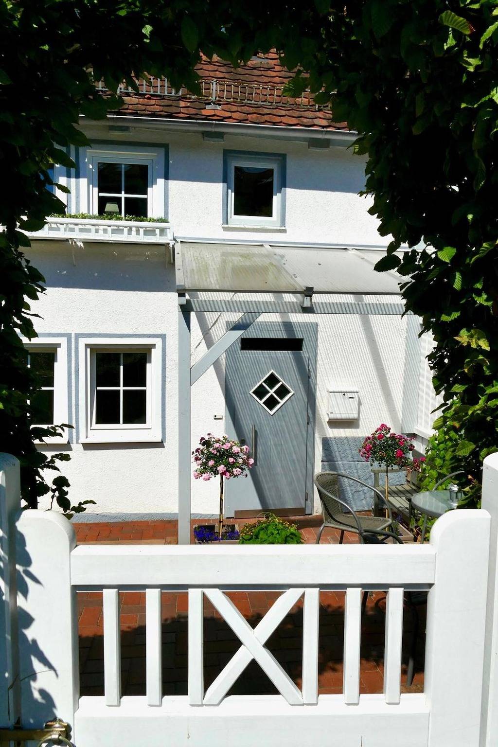 Ganze Wohnung, Ferienhaus Landhaus Am Hirtzborn – Bergblick, private Terrasse & Wlan in Marburg, Landkreis Marburg-Biedenkopf