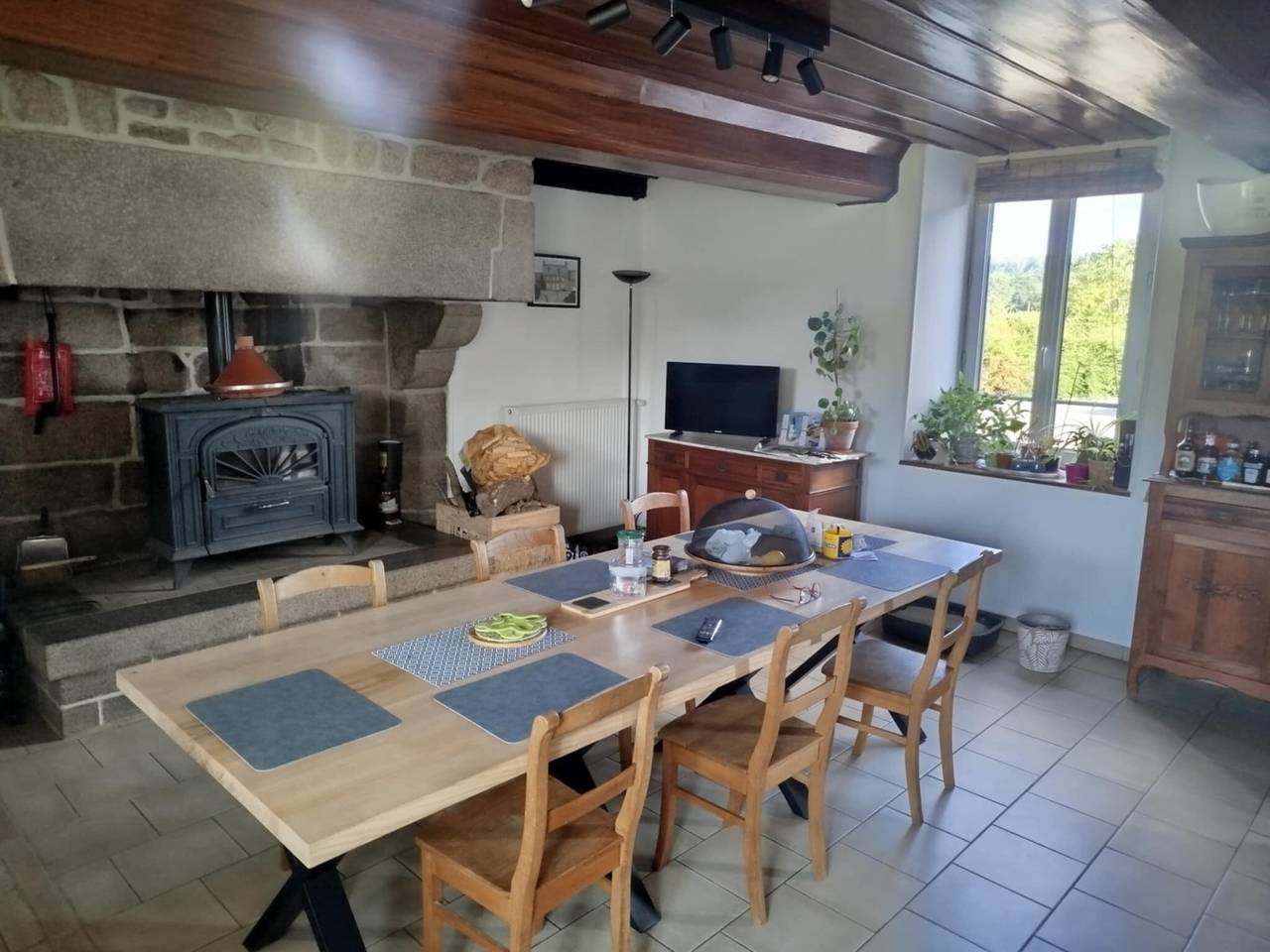 Chambre d’hôtes « La Bourgerie » avec terrasse partagée, jardin partagé et Wi-Fi in Région de Vire