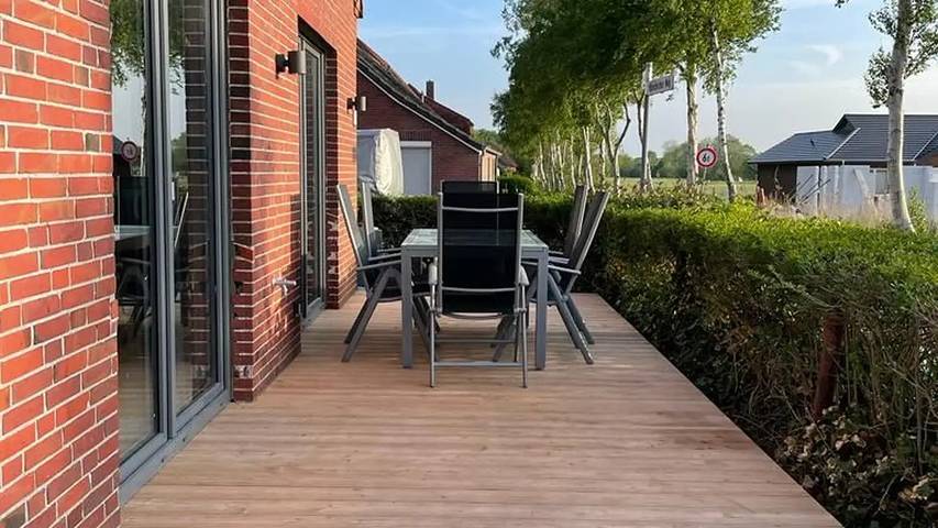 Ferienhaus für 4 Personen, mit Terrasse und Whirlpool sowie Sauna und Garten in Neßmersiel - 3
