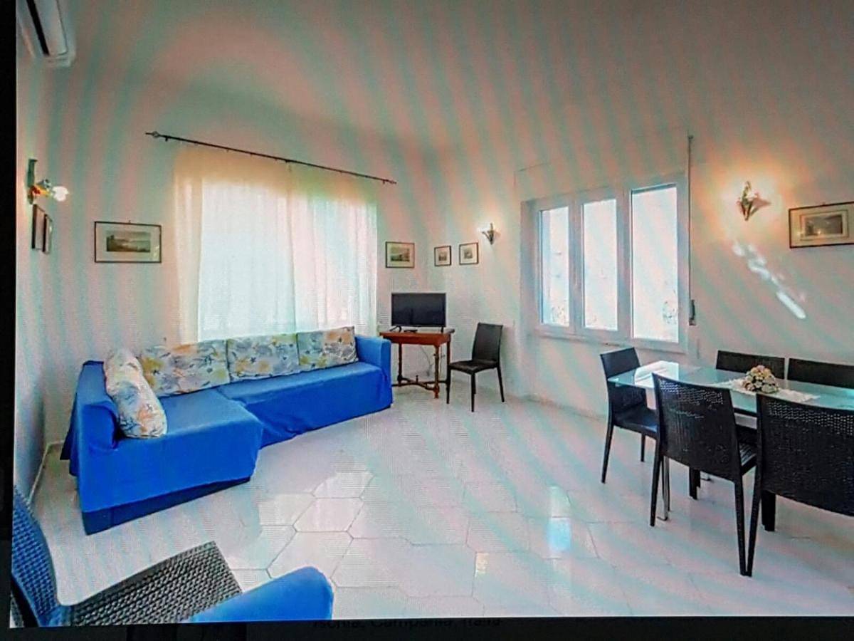 Elegante e centralissimo appartamento in villa in Ischia Porto, Ischia Città