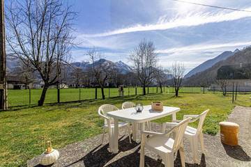 Gîte pour 5 personnes, avec terrasse et jardin à Saint-Savin (Hautes-Pyrénées)