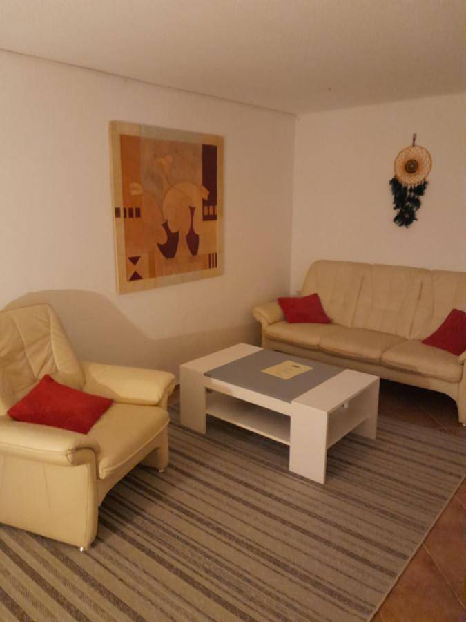 Ganze Wohnung, One-Bedroom Apartment in Allstedt, Harzvorland