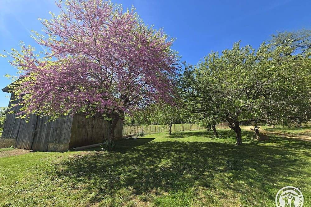 Maison tout confort avec parking, campagne - 4 pers. in Val de Louyre et Caudeau, Périgord Pourpre