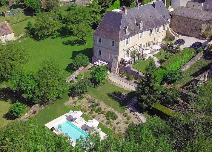 Chambre d’hôte pour 2 personnes, avec jardin et piscine