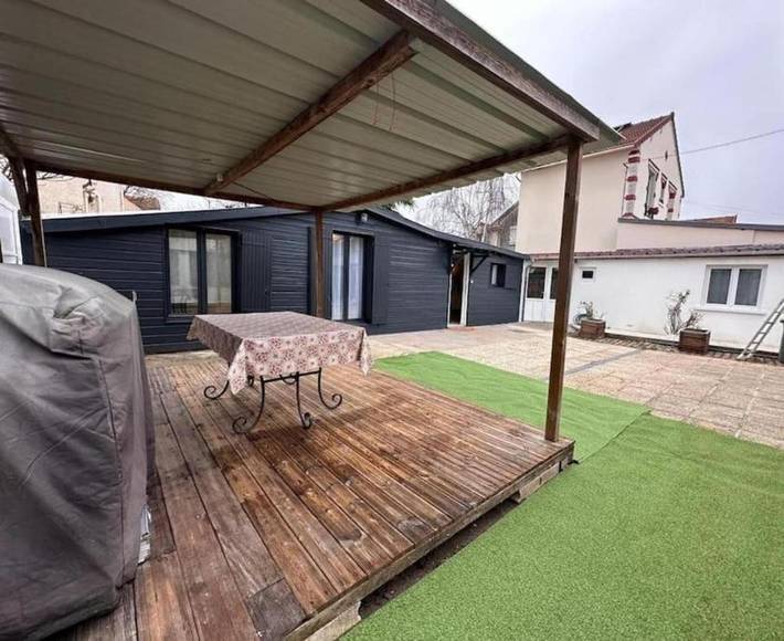 Maison de vacances pour 6 personnes, avec Terrasse et Jardin à Houilles