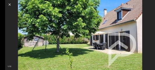 Chambre d’hôte pour 2 personnes, avec vue et jardin à Dole