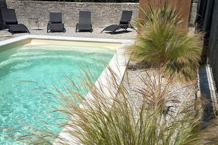 Location de vacances pour 6 personnes, avec jardin et terrasse à Saint-Maurice-sur-Eygues