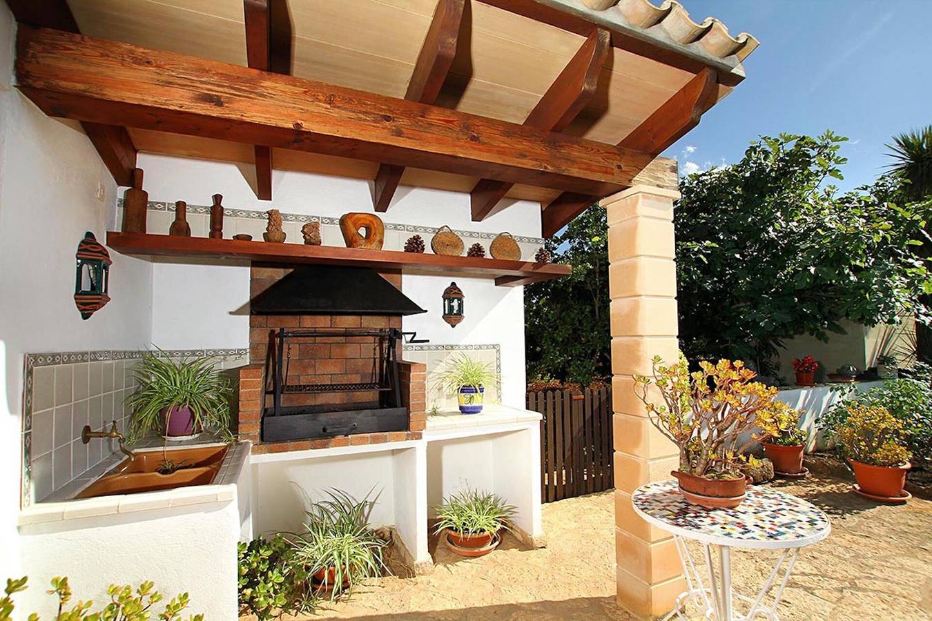 Maison de campagne "Can Moreno" avec piscine, climatisation, Wi-Fi, jardin et terrasse in Pollença, Majorque du Nord