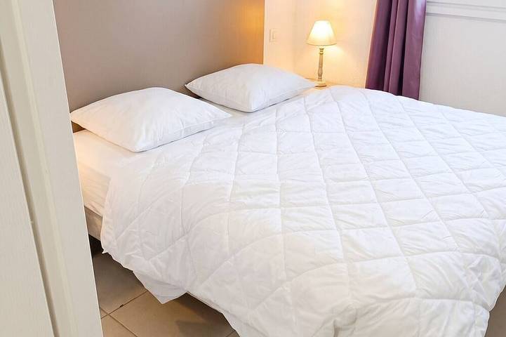 Gîte pour 4 personnes, avec Balcon et Piscine dans Le Pont du Gard - 4
