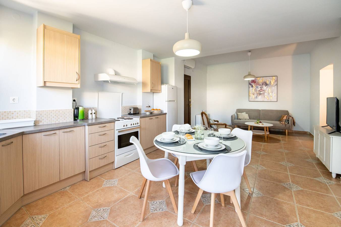 Ganze Wohnung, Ferienwohnung für 4 Personen mit Garten in Tavronitis, Chania und Umgebung