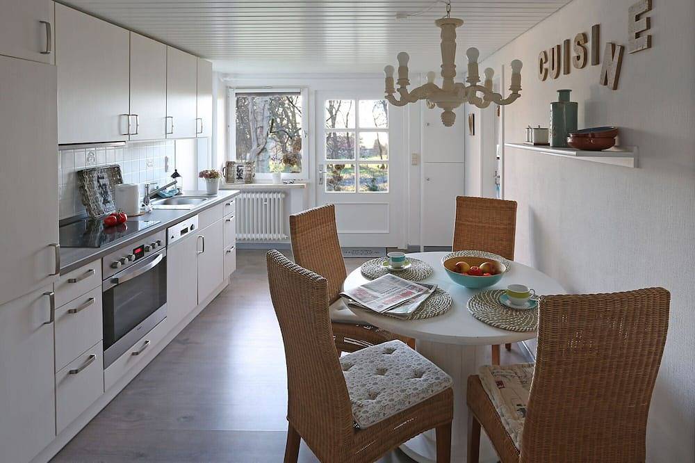 Ganze Wohnung, Ferienwohnung Birkenfee, ausspannen im Moor und Radtouren an die schöne Elbe! in Wischhafen, Cuxland