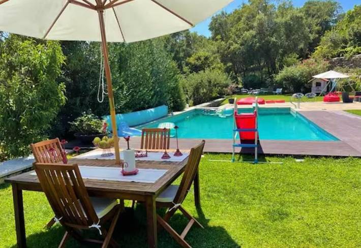 Location de vacances pour 10 personnes, avec jacuzzi ainsi que piscine et jardin, adapté aux familles dans Vila Pouca de Aguiar - 2