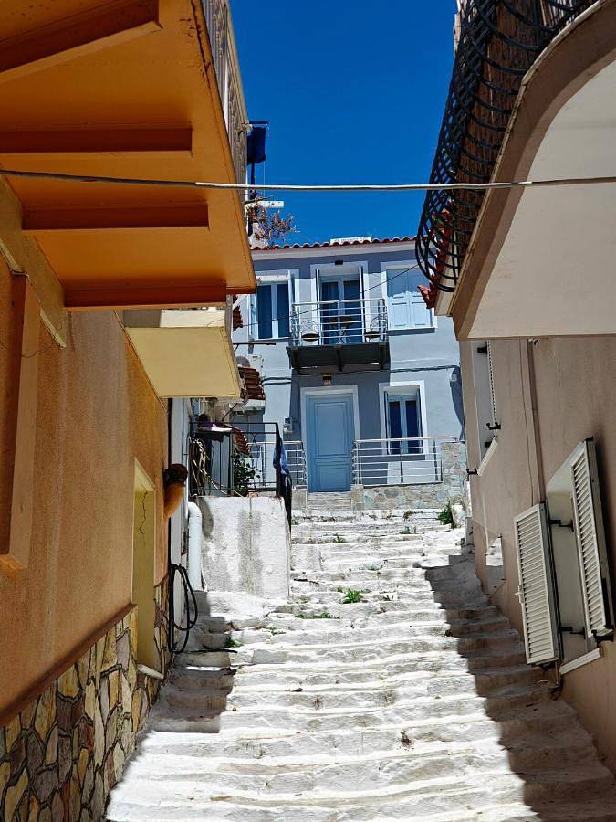 Appartement entier, Plomari Grey house Casa Peppe in North Aegean Islands