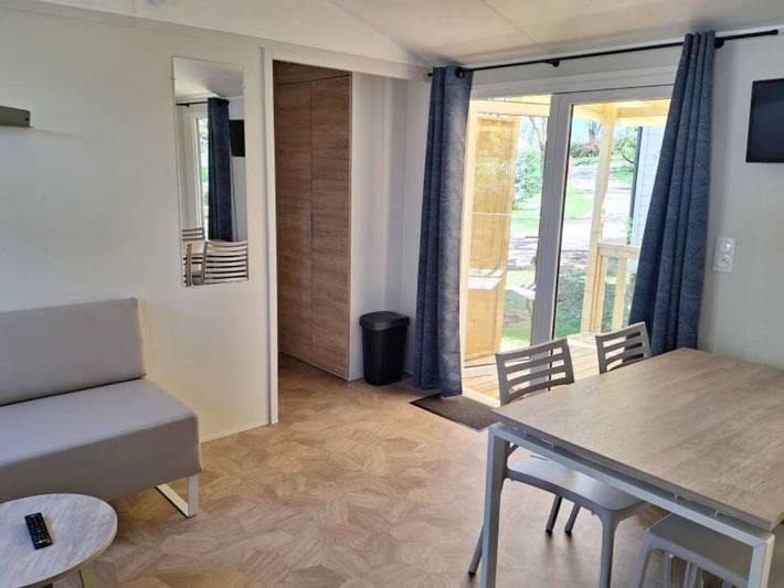 Mobil home pour 4 personnes, avec piscine et terrasse, animaux acceptés à Rocamadour - 4