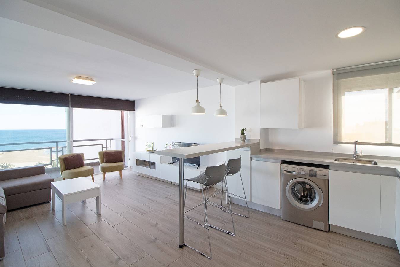 Apartamento entero, Global Vacacional: Apartamento con terraza e increíbles vistas al mar in Puerto de Sagunto, Sagunto