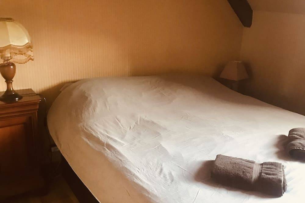 Maison en pleine nature avec piscine in Châtel-Censoir, Arrondissement d'Avallon