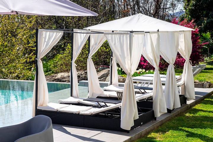 Ganze Wohnung, Ferienwohnung für 6 Personen mit Garten in Lesa, Lago Maggiore (Piemont)