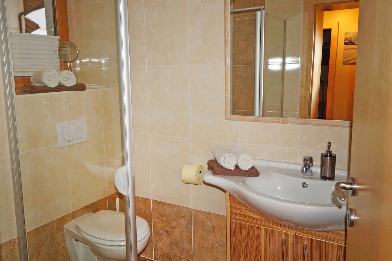 Ganze Ferienwohnung, Ferienwohnung I 2-4 Pers. in Pertisau, Eben am Achensee