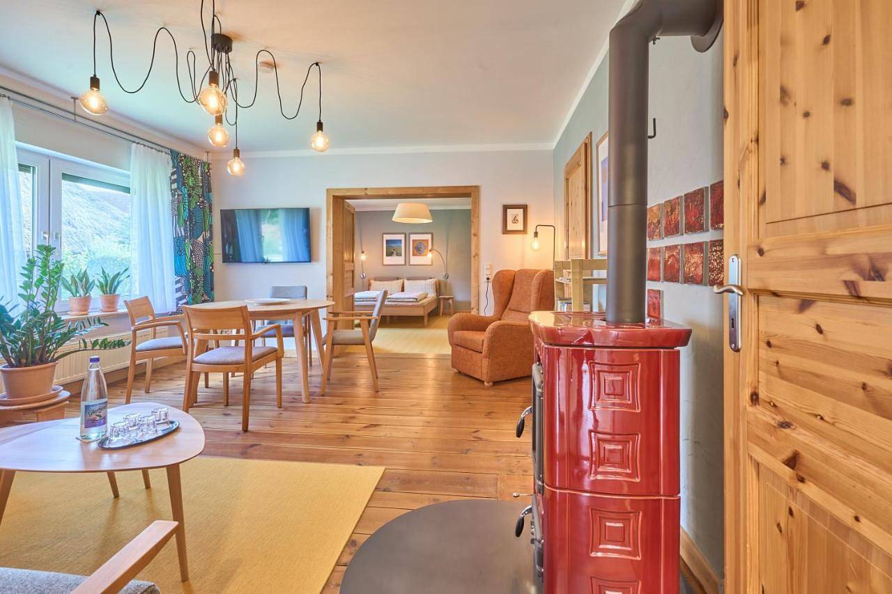 Familiennest am Müritzsee mit Kamin & Sauna in Sietow-Dorf, Sietow