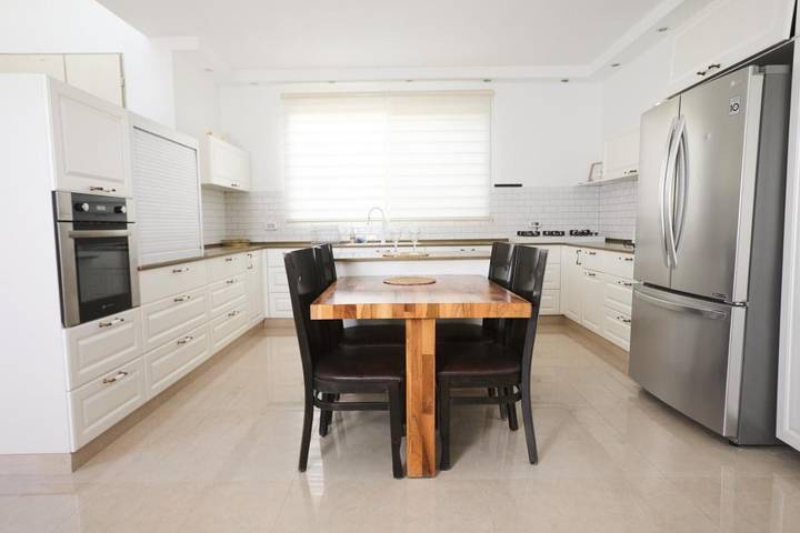 Gîte pour 18 personnes, avec jardin ainsi que vue et piscine à Eilat - 4