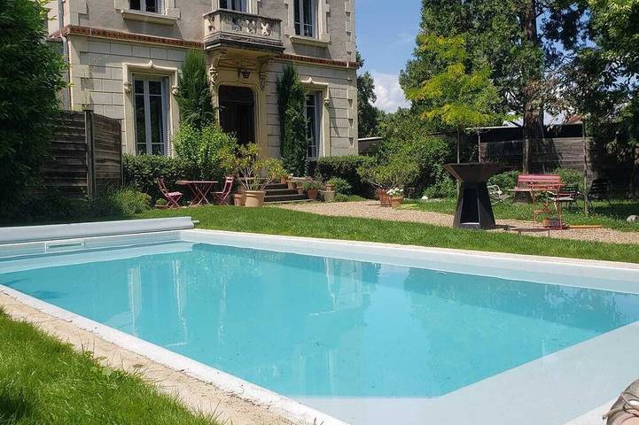Maison de vacances pour 10 personnes, avec jardin à Villefranche-sur-Saône