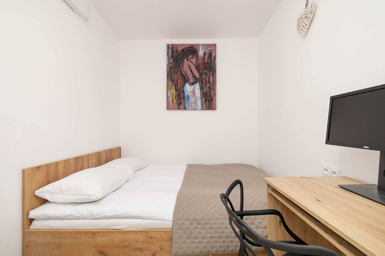 Ganze Wohnung, Piastow Comfy Apartment with Balcony & Home office in Katowice by Noclegi Renters in Kattowitz, Schlesien