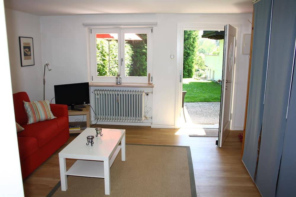 Ganze Wohnung, Appartement mit 30 qm, Nr. 3 in Gstadt am Chiemsee, Chiemsee
