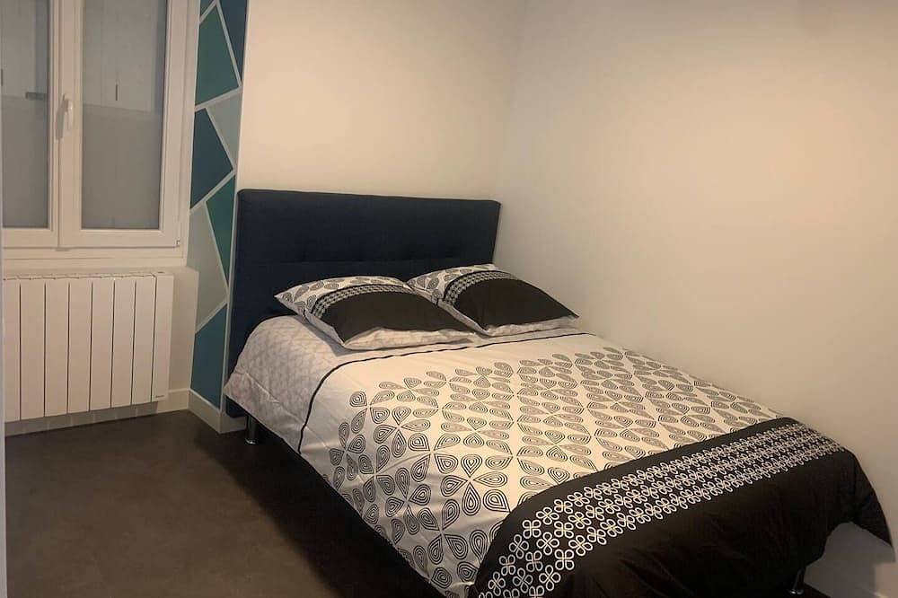 Ganze Wohnung, Le Chic-Joli T2 city center -2mn station and hyper center (ideal for couples, students, business) in Niort, Niort und Umgebung