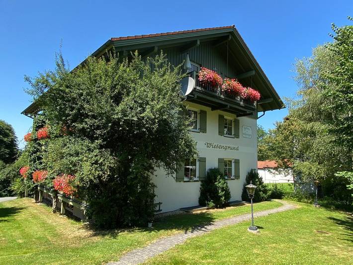 Apartamento inteiro, Haus Wiesengrund - Typ A 5 in Frauenau, Šumava Mountains