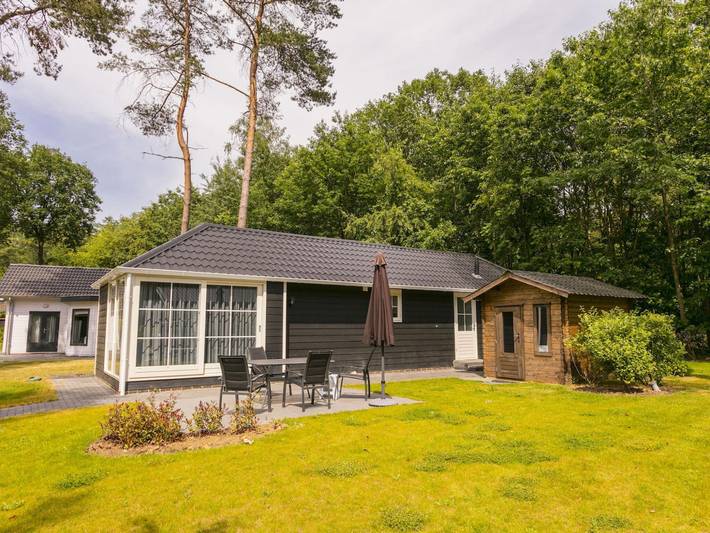 Ferienhaus für 6 Personen, mit Garten und Pool in Markelo