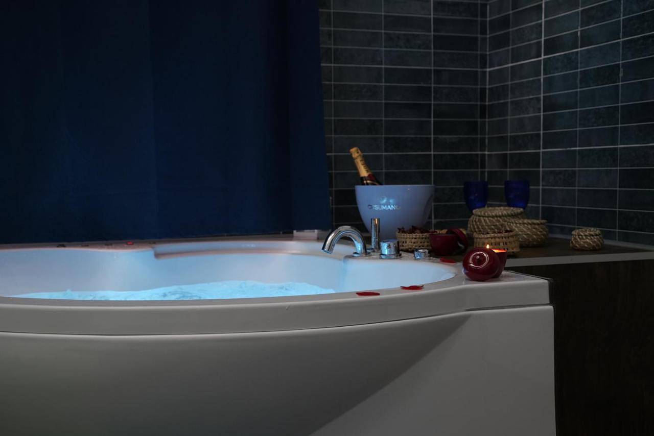 Deluxe Suite with Spa Bath in Catania, Catania Provinz