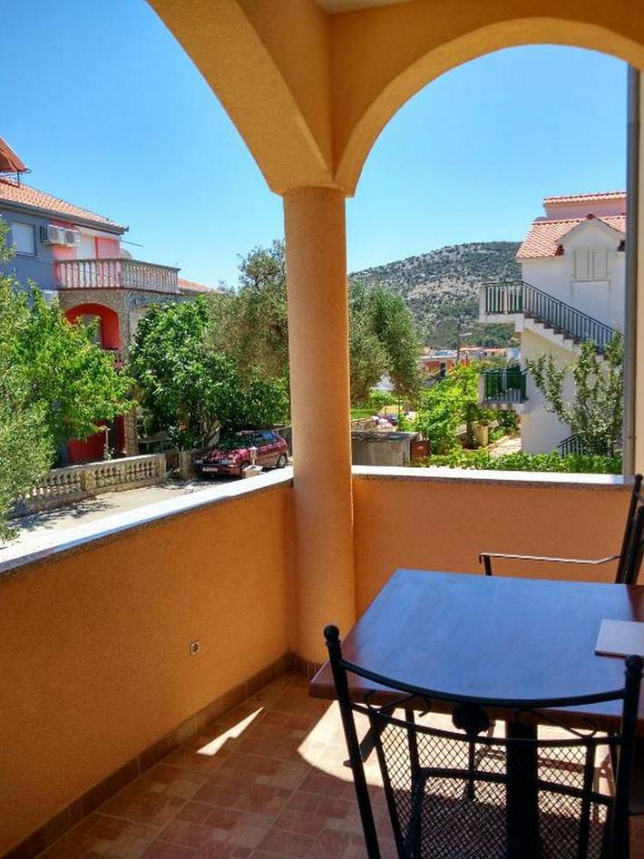 Studio dla 2 osób, z widok na ocean i balkon w Vinisce