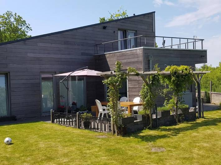 Ferienhaus für 6 Personen, mit Terrasse und Garten sowie Ausblick