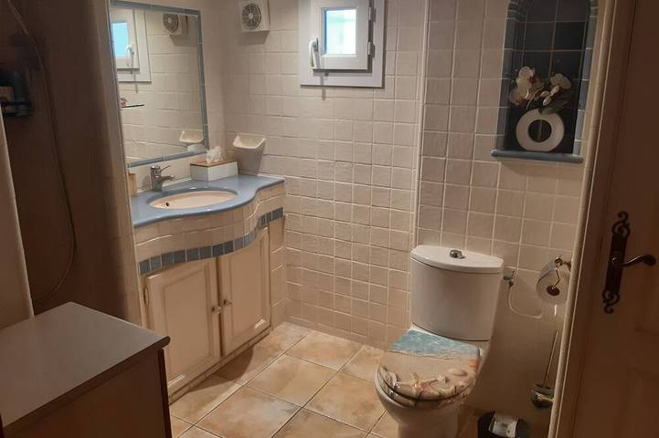 Gîte pour 2 personnes, avec piscine à Le Cannet-des-Maures - 3