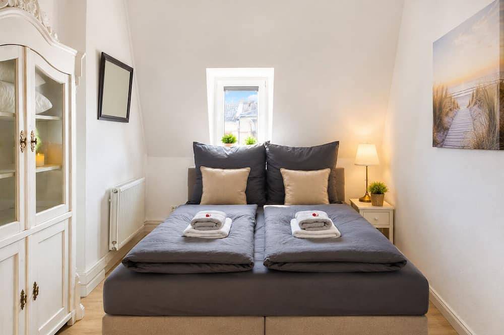 Apartamento entero, Velmora Boutique Suites: Compact City Apartment 6 persons in Lübeck (Ciudad), Lübeck