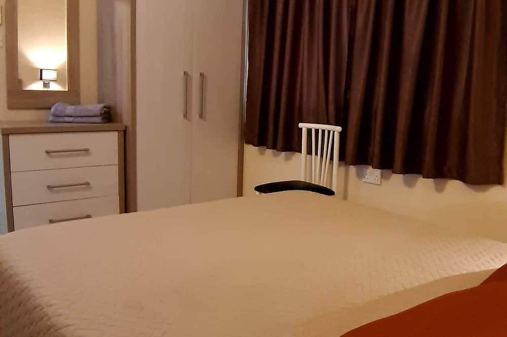 Uitstekende Apt accommodatie op een geweldige locatie met zwembad, Ac /wifi. in il-Mellieha, Mellieha