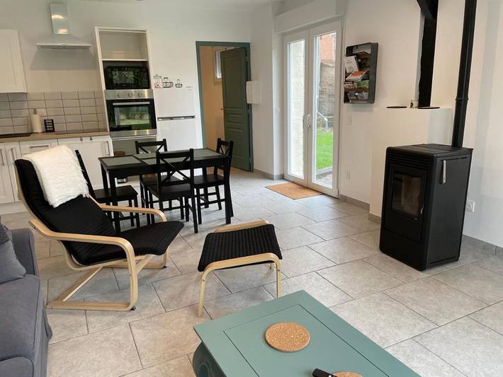 Location de vacances pour 4 personnes, avec vue et jardin dans Neuve-Maison - 2