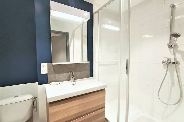 Gîte pour 2 personnes dans Office de Tourisme d'Aix les Bains - 4