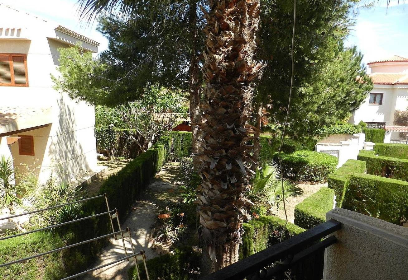 Hel leilighet, Ferieleilighet for 5 personer med balkong in Playa Flamenca, Orihuela