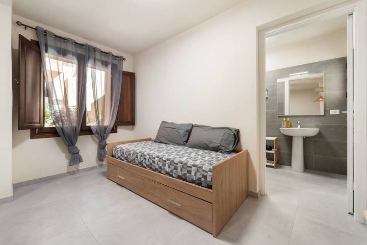 Gîte pour 4 personnes, avec jardin à Guspini - 3