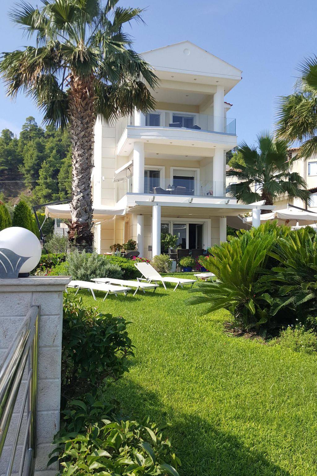 Ganze Wohnung, Wohnung in Pallini mit Eigener Terrasse in Polychrono, Kassandra