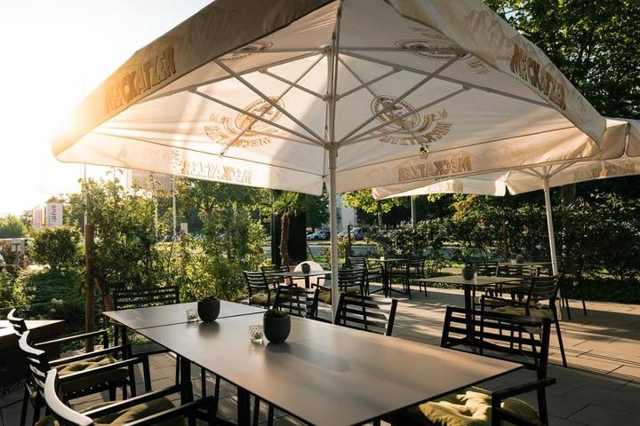 Hotel für 5 Personen, mit Terrasse und Sauna in Singen - 4