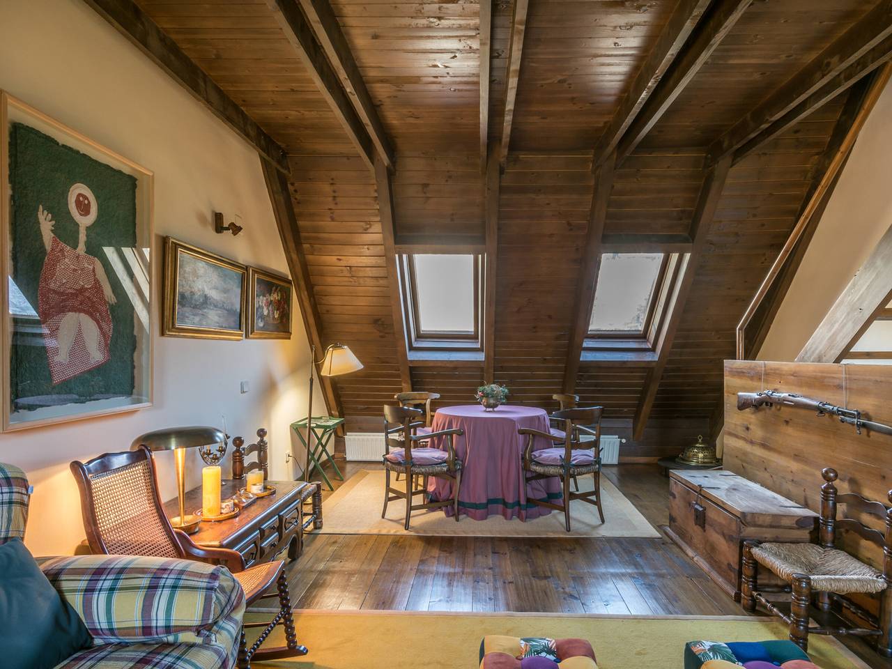 Traditional house in Salardú, perfect for skiing in the Pyrenees in Naut Aran, Baqueira Beret