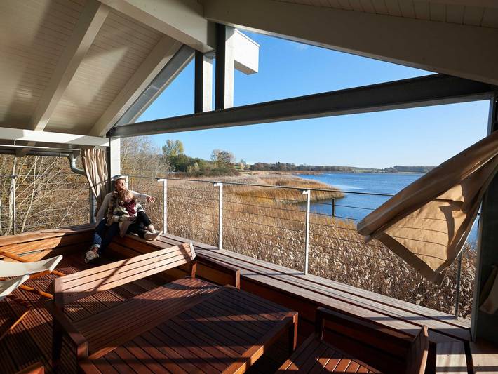 Ferienwohnung für 6 Personen, mit Balkon und Terrasse sowie Sauna und Seeblick in Gustow - 4