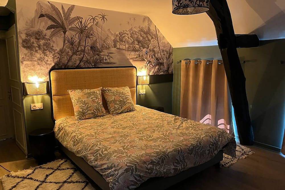 Ganze Wohnung, Appartement de Charme et Spacieux, Équipé de la Climatisation et D'un Sauna in Givry, Region Chalon-sur-Saône